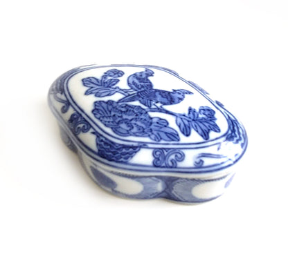 Blue & White Chinoiserie Handpainted Trinket Box / Jar - Love Birds